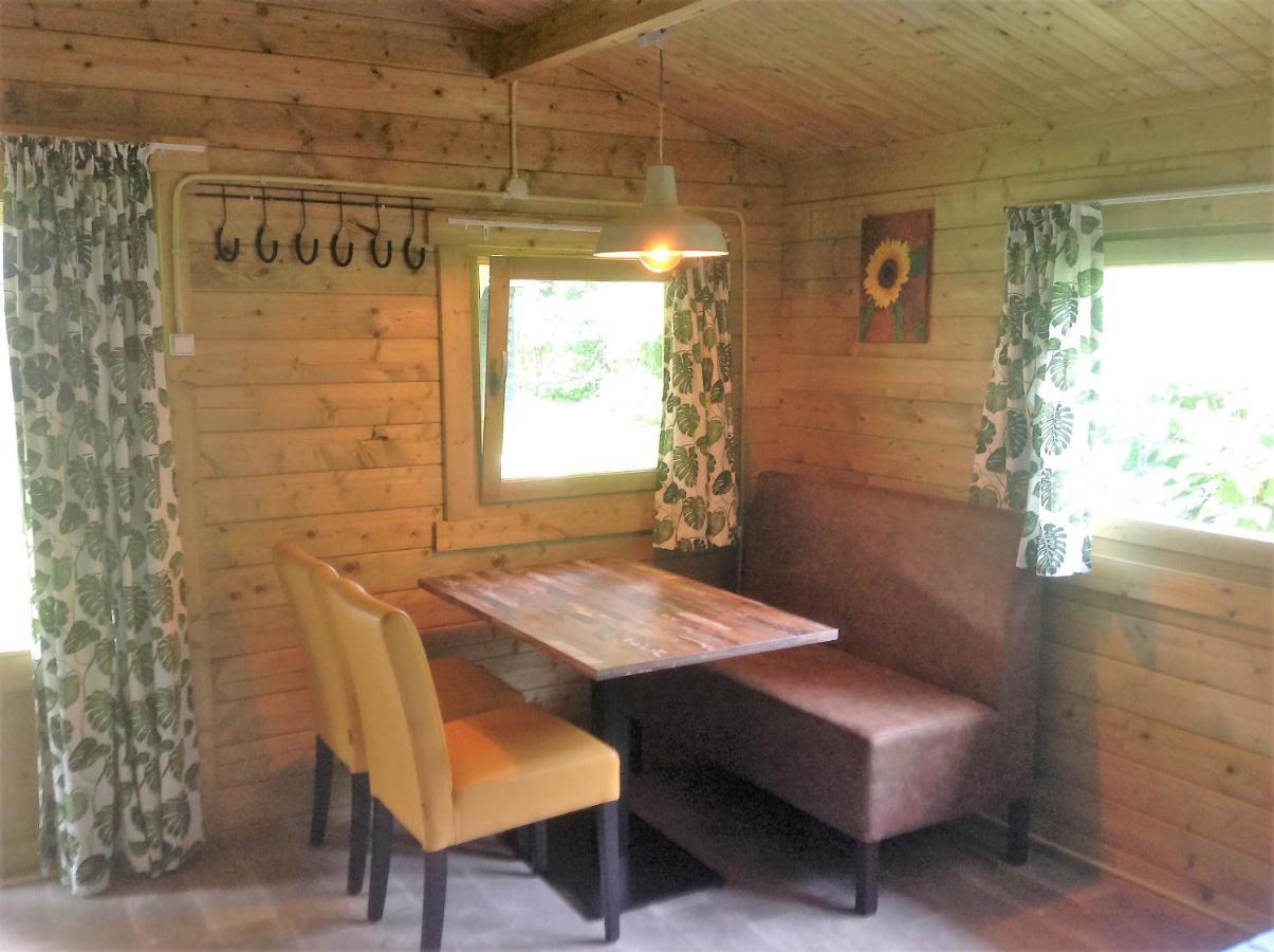 Camping Het Bosbad Emmeloord Dış mekan fotoğraf