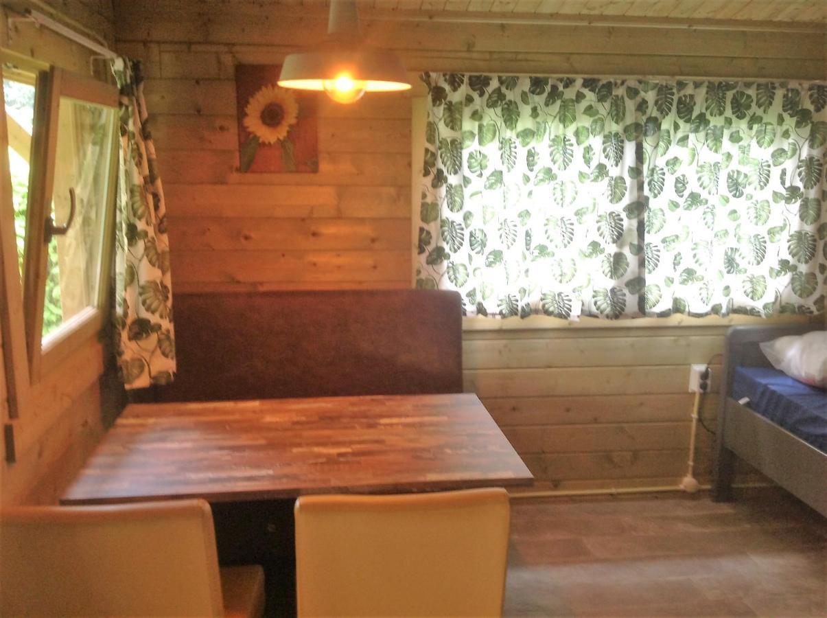 Camping Het Bosbad Emmeloord Dış mekan fotoğraf